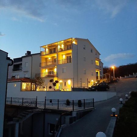 Apartment Matosic ซริกเวนิซา ภายนอก รูปภาพ
