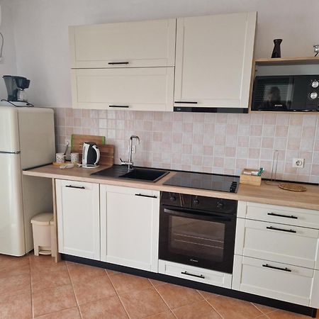 Apartment Matosic ซริกเวนิซา ภายนอก รูปภาพ